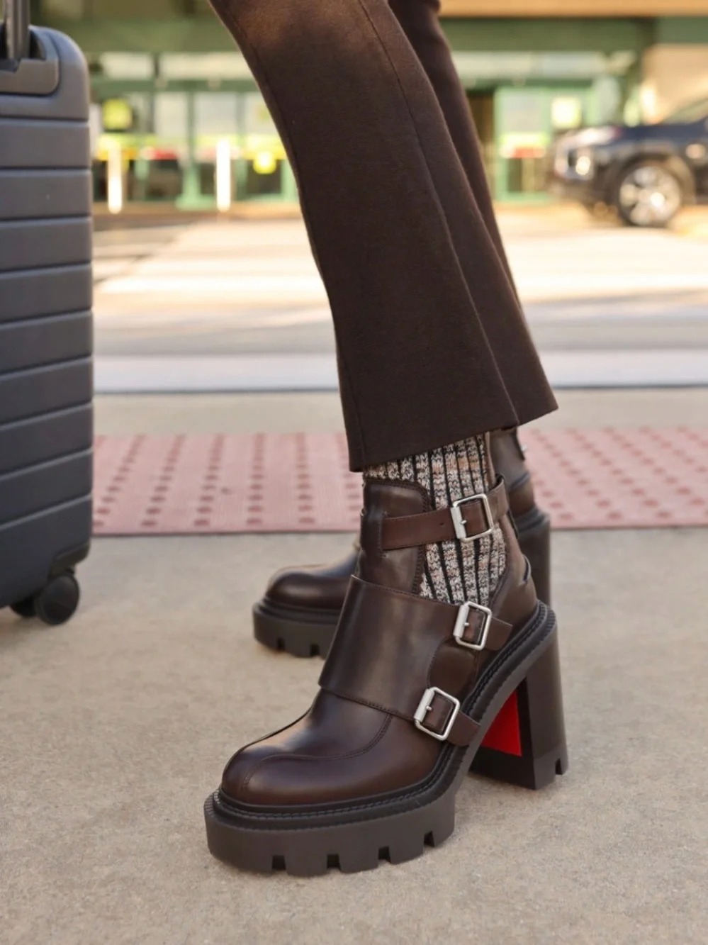 CHRISTIAN LOUBOUTIN CORTINETTA COLLEGE BROWN LEATHER ANKLE BLOCK HEEL BOOT 38.5